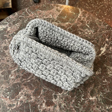 Indlæs billede til gallerivisning Woolstocks Hæklet Clutch